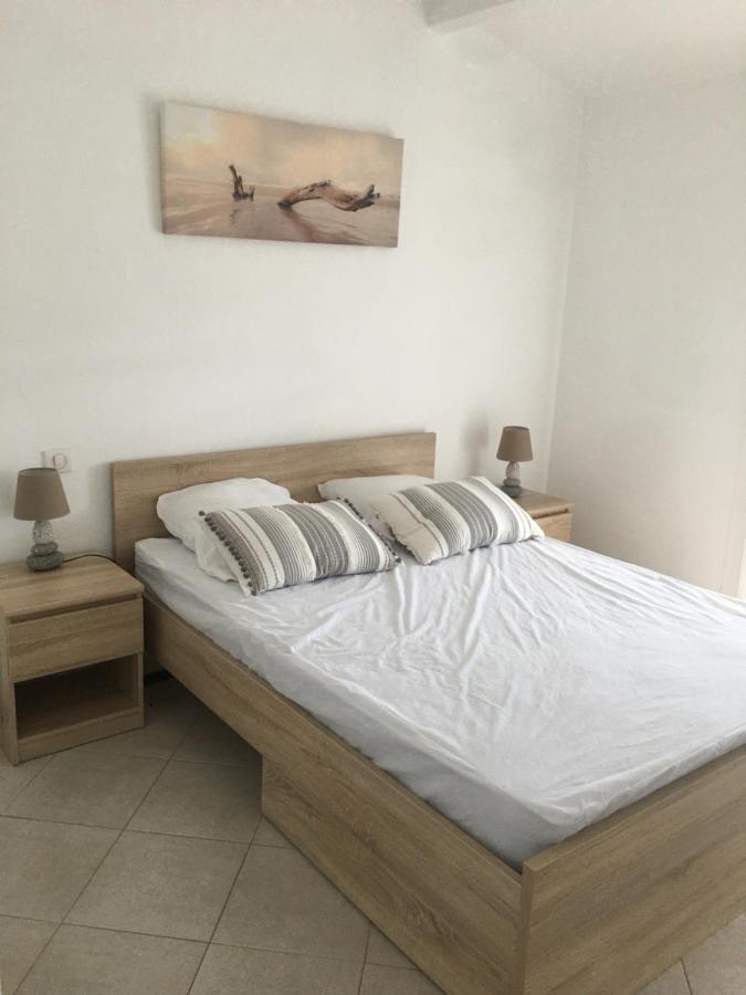 Maison En Camargue Сен Мари де ла Мер Екстериор снимка